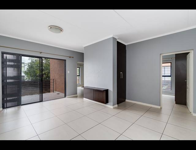 3 BEDROOM APARTMENT RENTED IN FOURWAYS